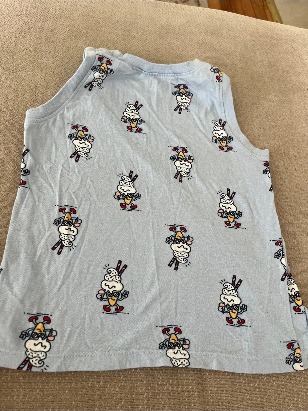 💙5 for $10💙Old Navy ice cream tank 5t